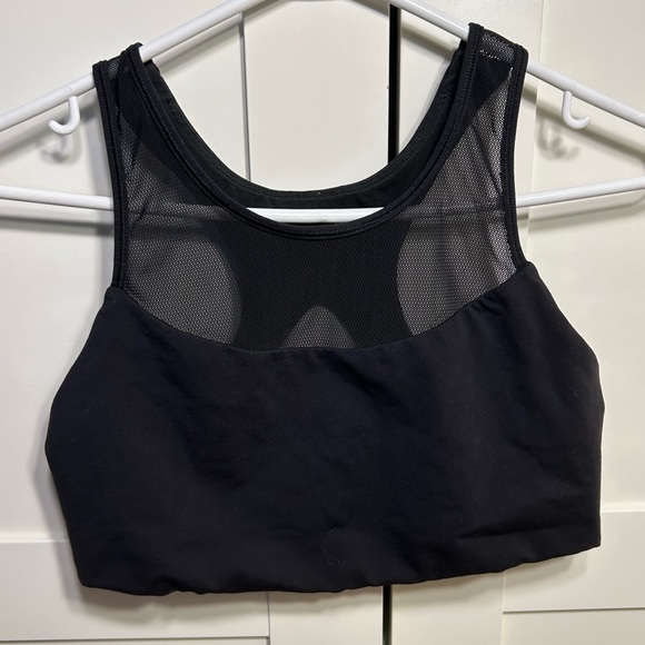 Lululemon gear up bra size 10 - Picture 7 of 8